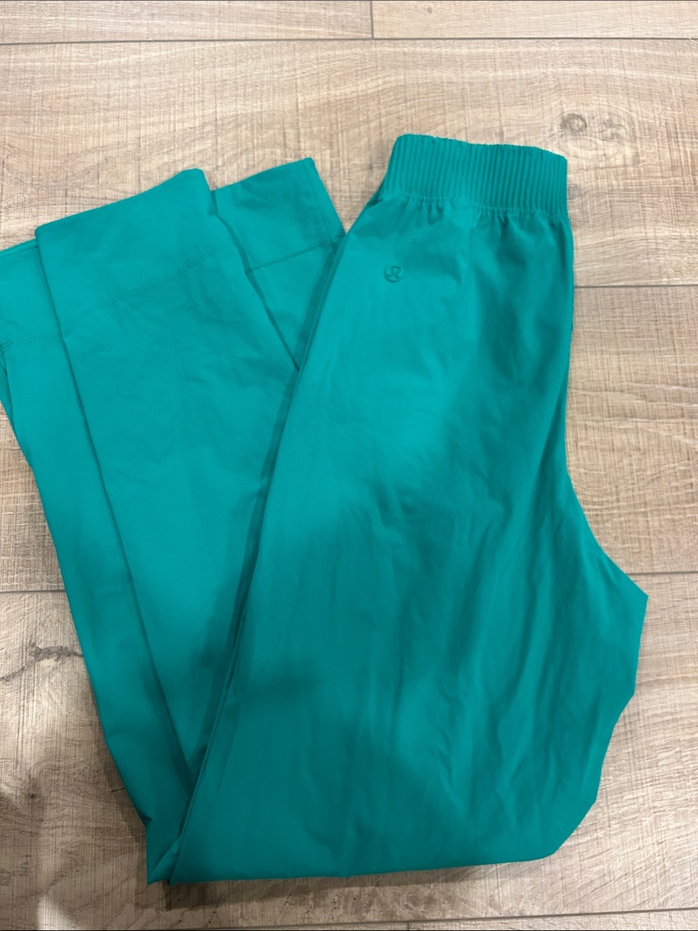 Green Athletic Jogger Pants- Lululemon- XS Long
